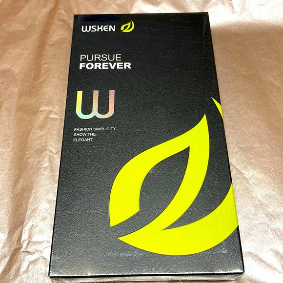 NWT WSKEN iPhone 15 Pro Ultra Matte Screen Protector 2 Pack - Picture 1 of 4